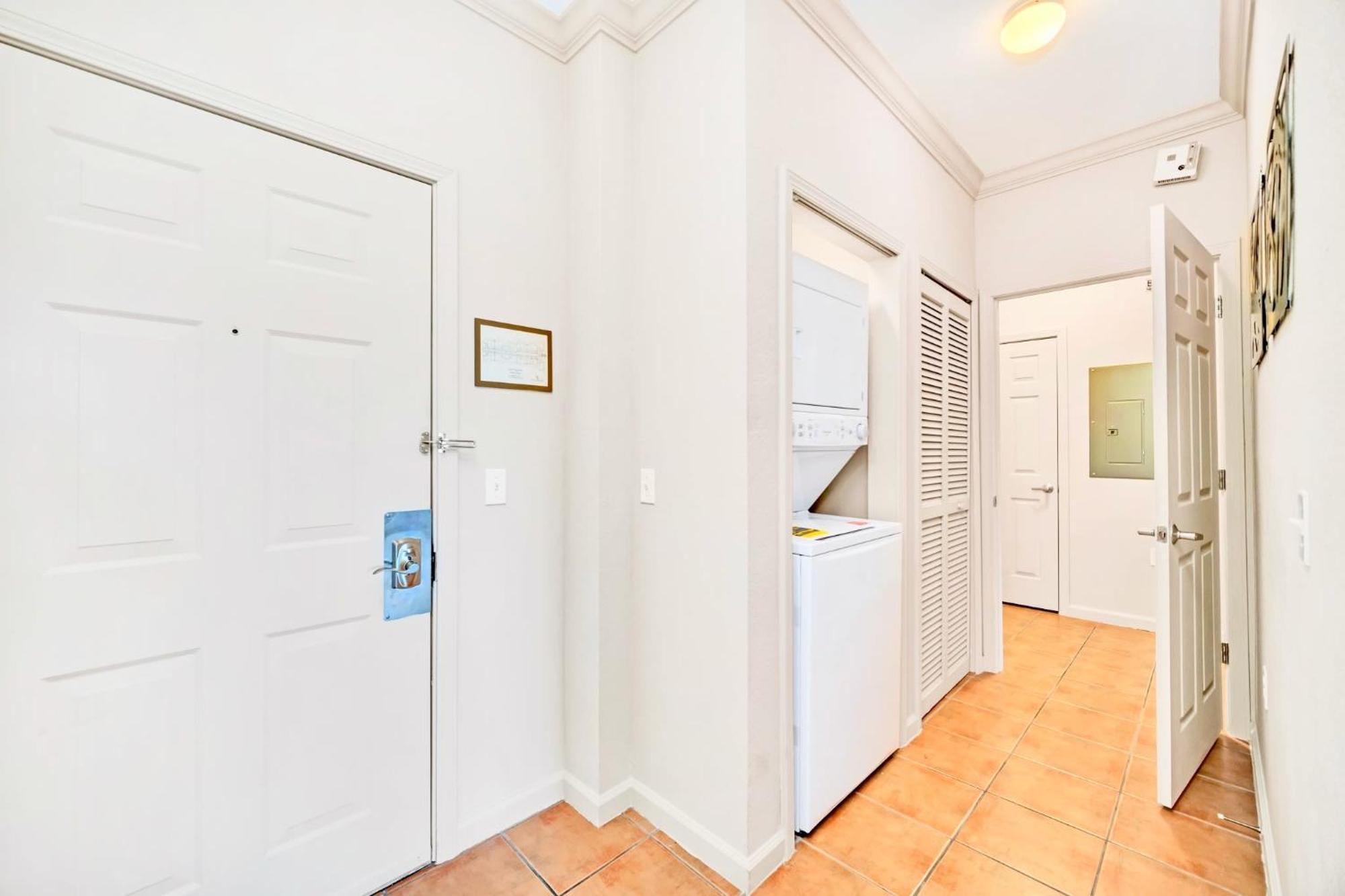 Bright 2Br Condo With Pool And Hot Tub - Near Disney! Orlando Eksteriør billede