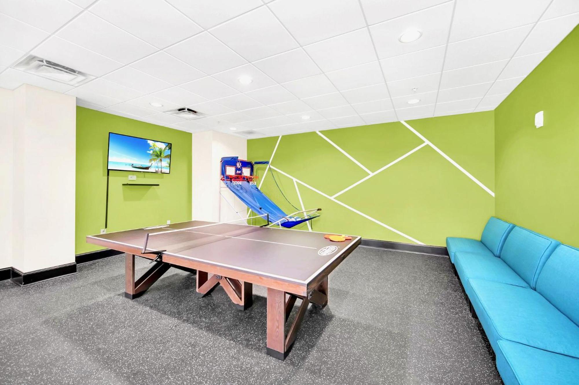 Bright 2Br Condo With Pool And Hot Tub - Near Disney! Orlando Eksteriør billede